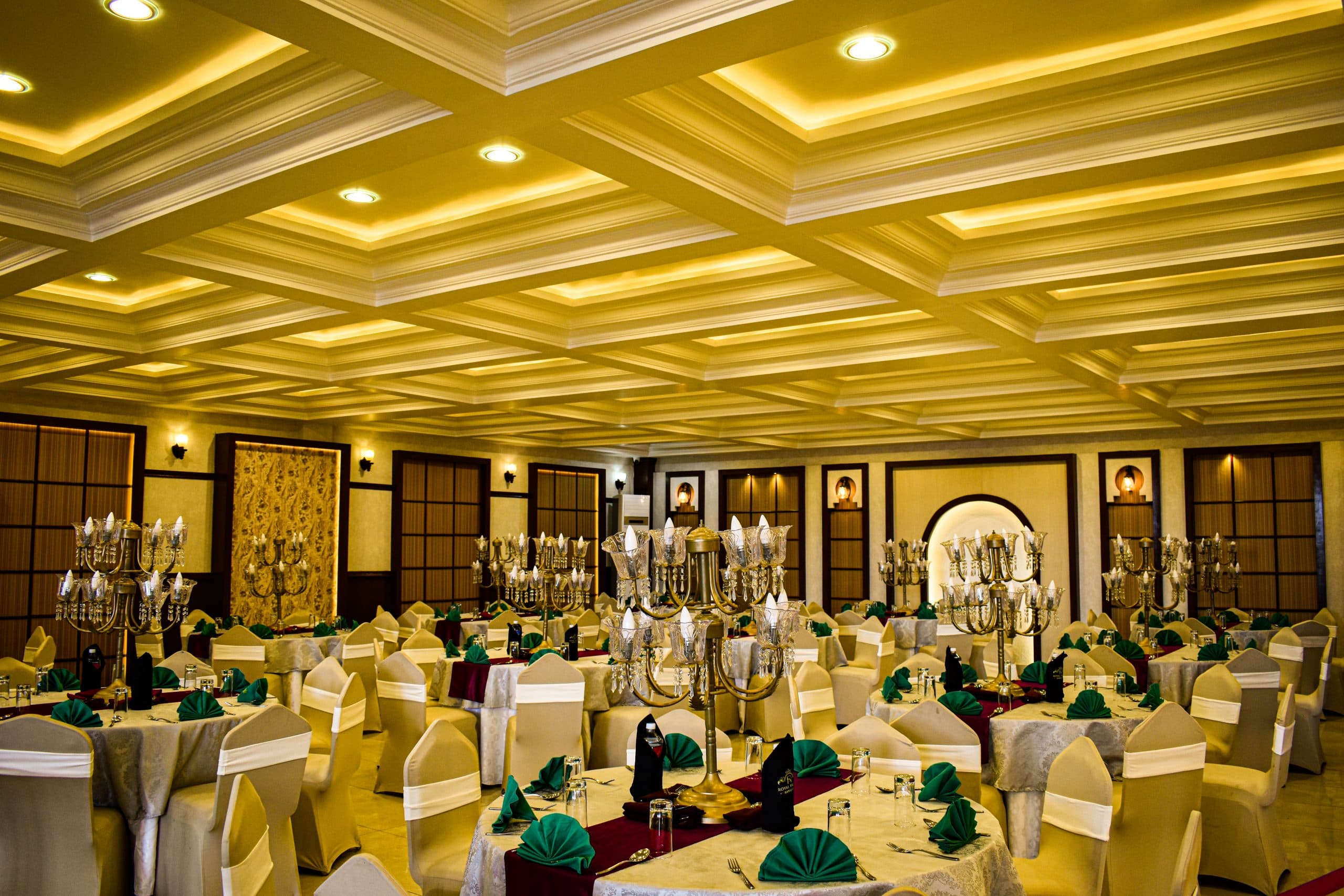 Royal Palace Banquet